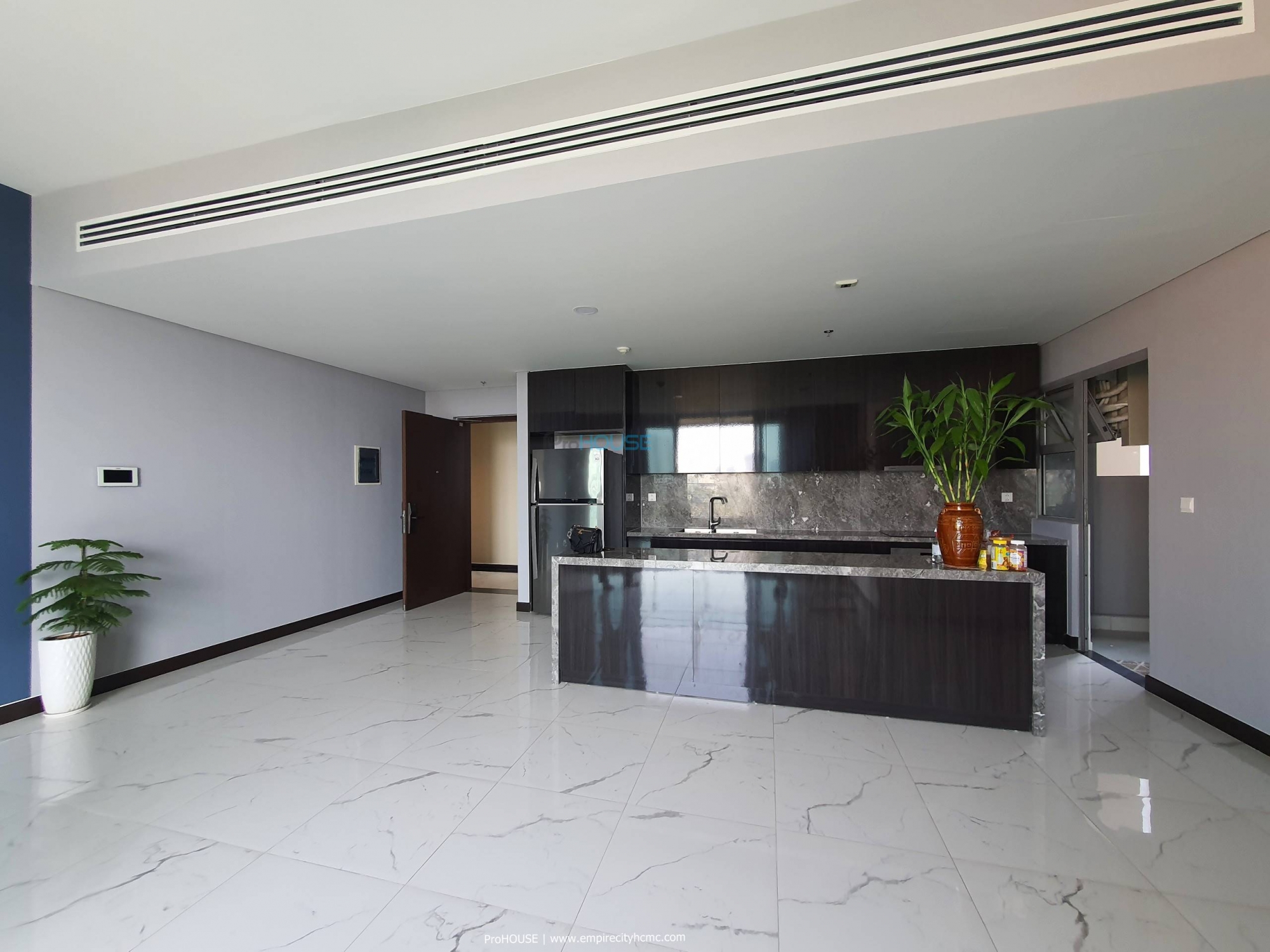 3 BEDROOM APARTMENT IN EMPIRE CITY FOR SALE WITH RIVER VIEW AND NICE LAYOUT