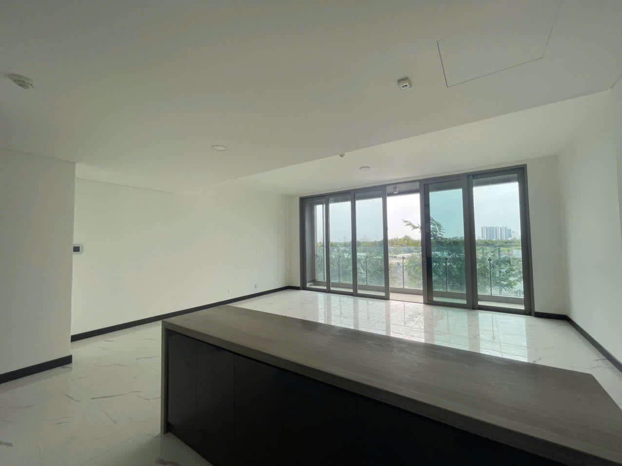 3 bedroom apartment with open view for rent at Empire City Thu Thiem