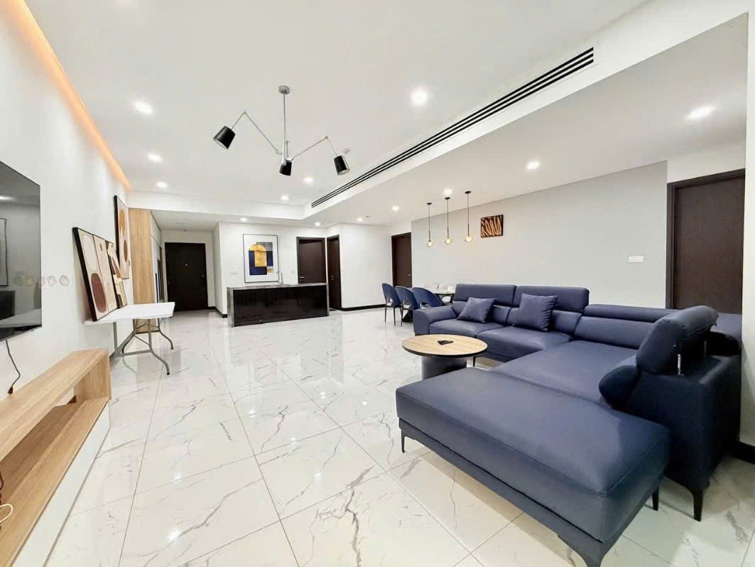 Luxury fully furnished 3 bedroom apartment for sale at Empire City Tilia