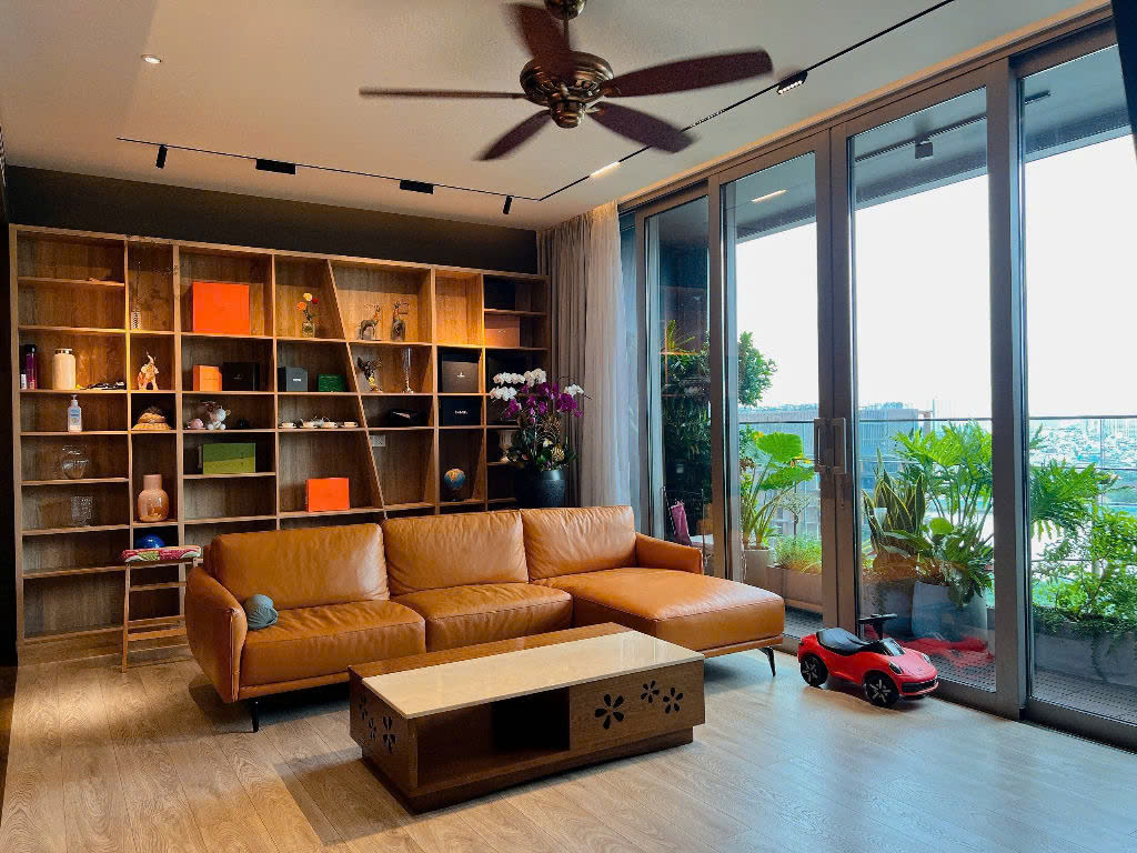 Bán căn hộ Empire City 4PN đập thông full nội thất view sông