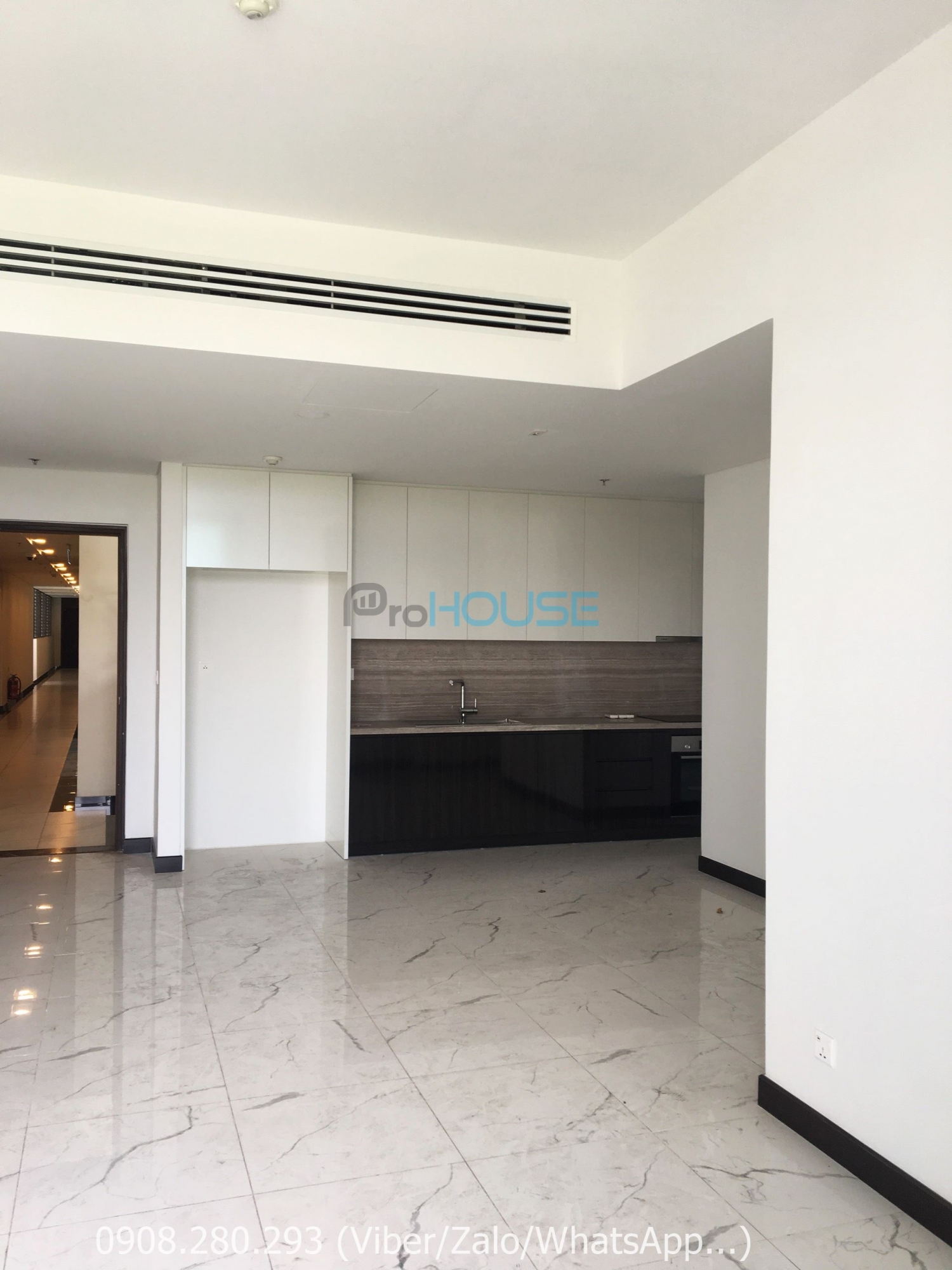 CHEAP 2 BEDROOM APARTMENT IN EMPIRE CITY FOR SALE